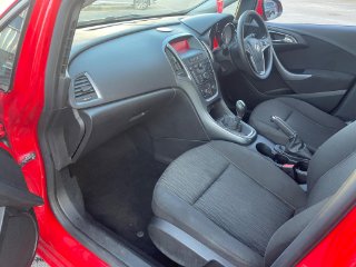 /photos/10202/d6c3df34-c4ad-4550-841a-c77b47ad26ce_i320x240.jpg